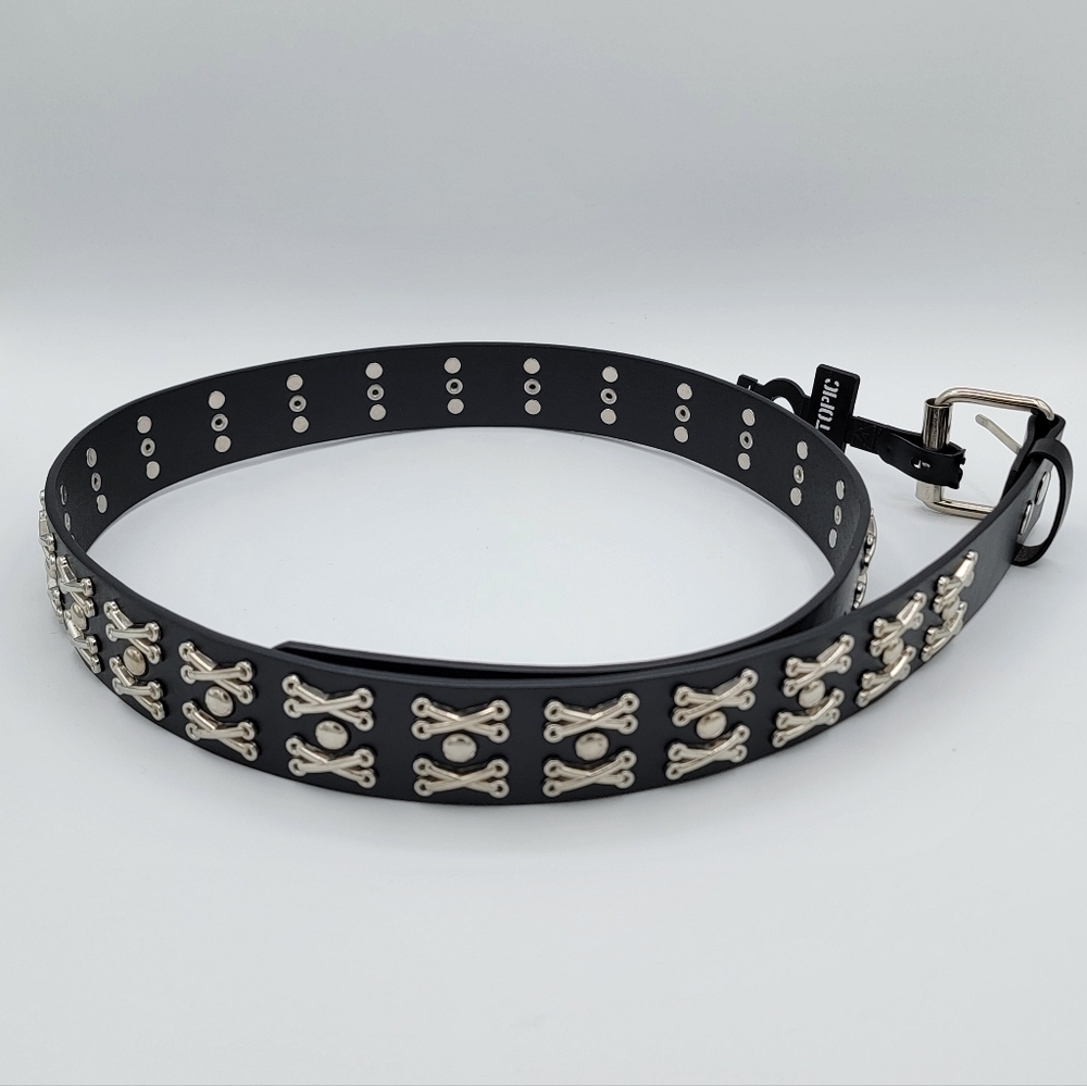 Black Crossbones Studded Belt NWT #2183